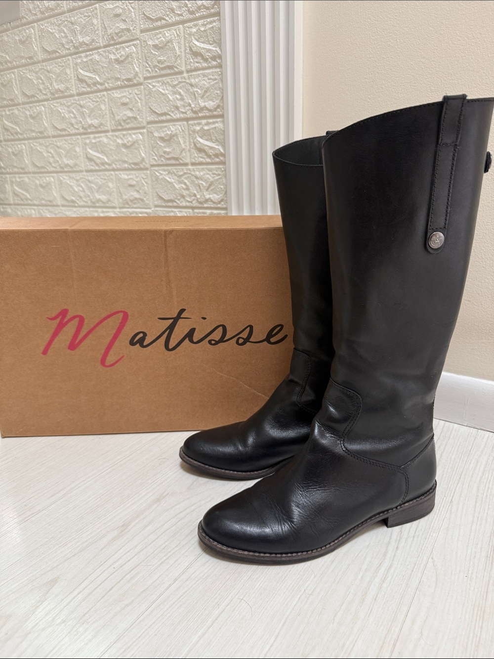 Matisse Black Leather Yorker Riding Boots & Box